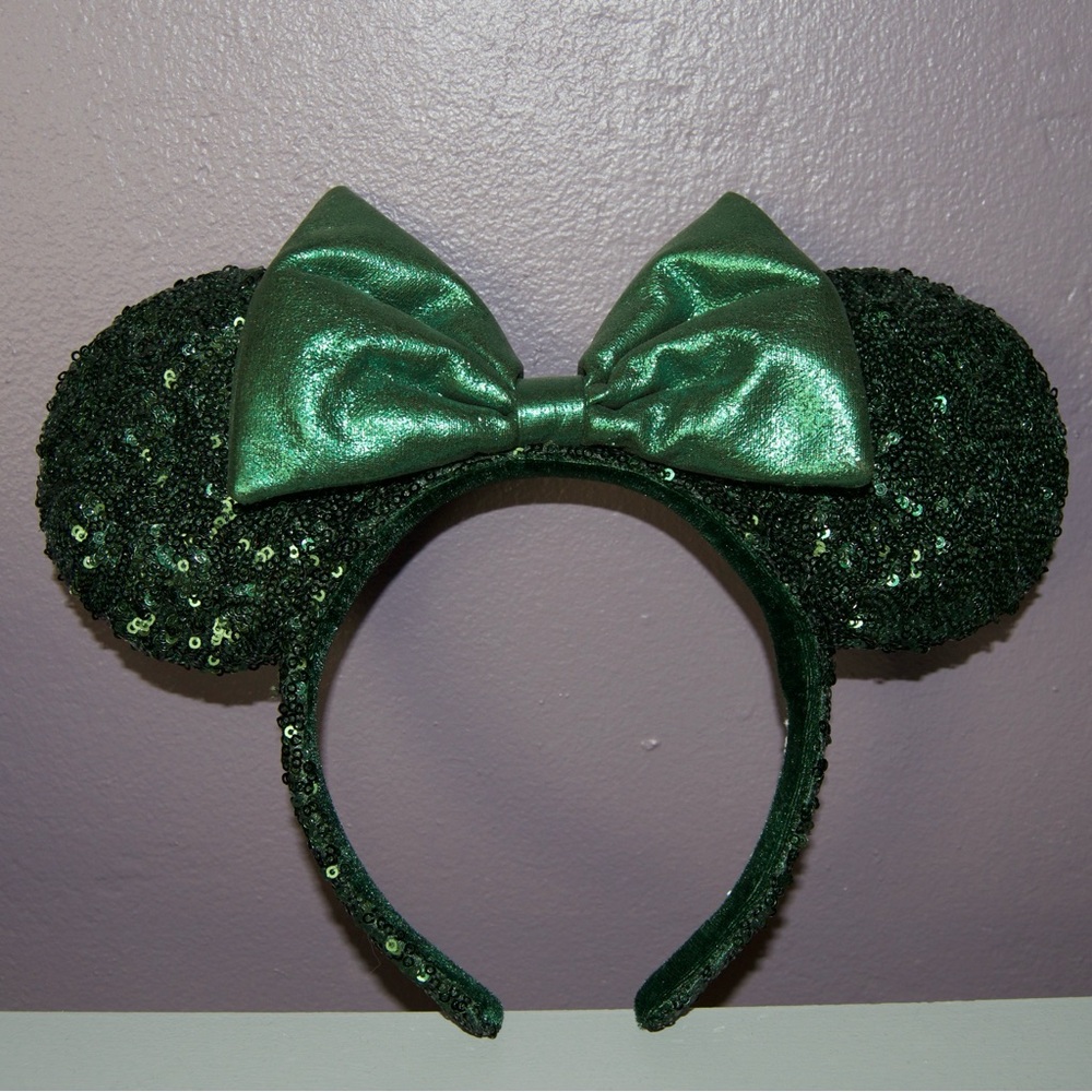 Disney Sequin Minnie Ears